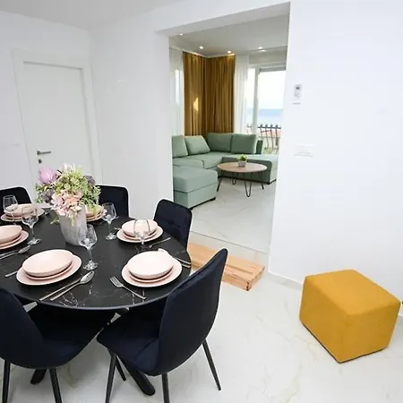 Apartment Katarina *